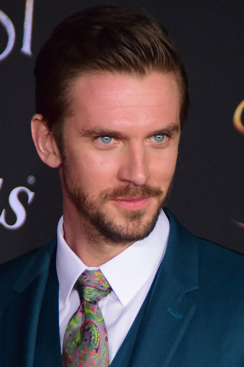 Photo of Dan Stevens