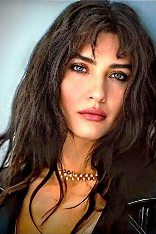 Photo of Tuba Büyüküstün