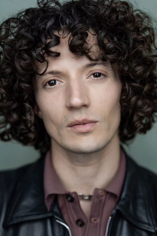 Photo of Lee Bridgman