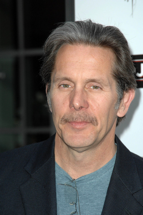 Photo of Gary Cole
