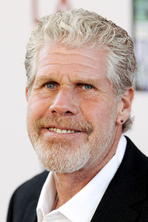 Photo of Ron Perlman