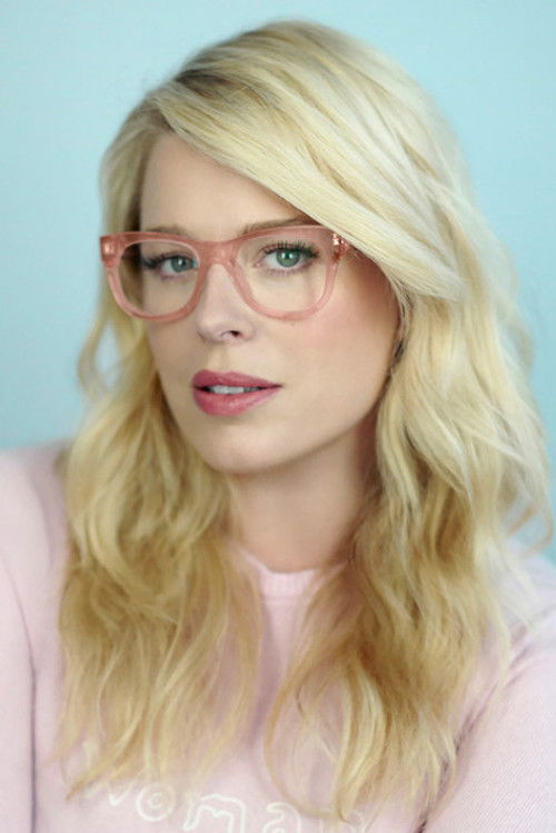 Photo of Amanda de Cadenet