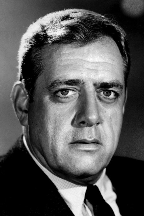 Photo of Raymond Burr