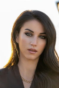 Photo of Claudia Salas