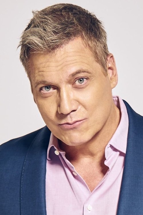 Photo of Holt McCallany