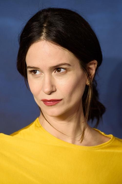 Photo of Katherine Waterston