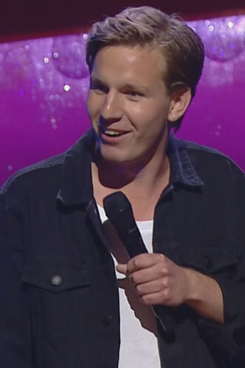 Photo of Simone Tang