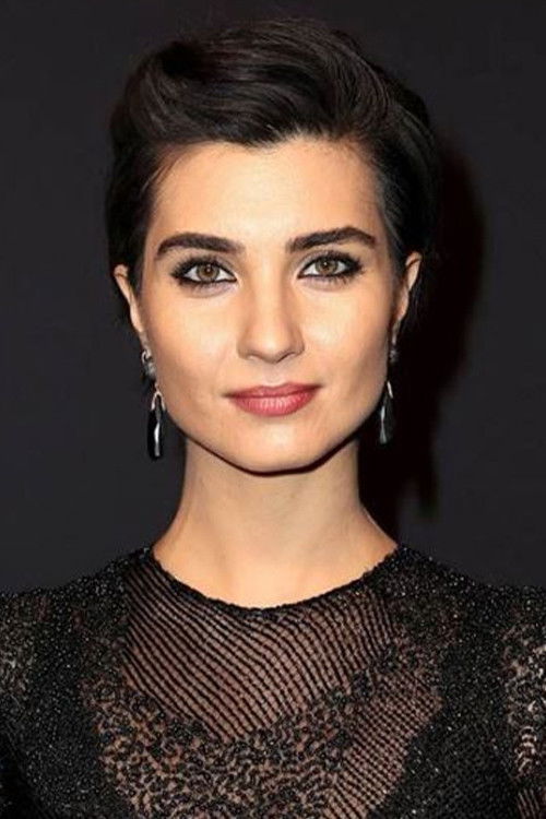 Photo of Tuba Büyüküstün