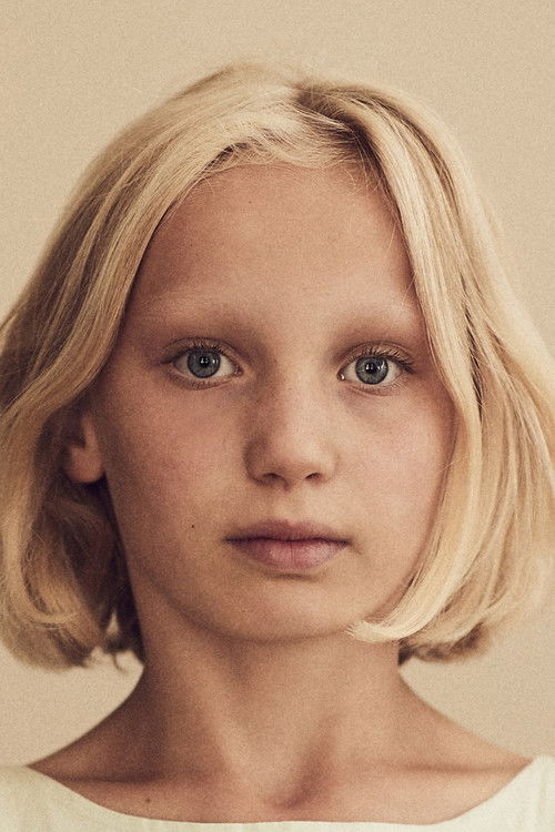 Photo of Helena Zengel