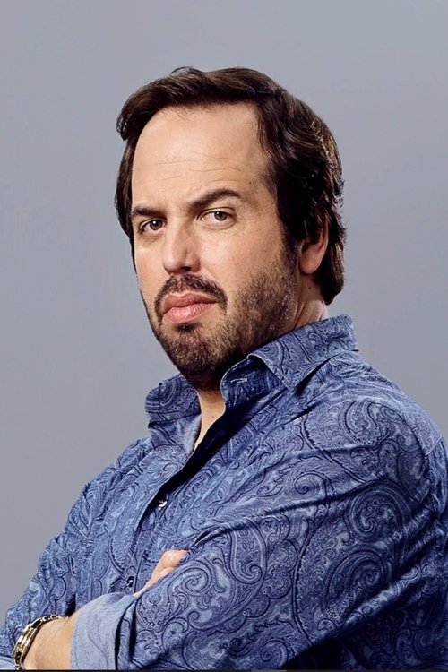 Photo of Angus Sampson