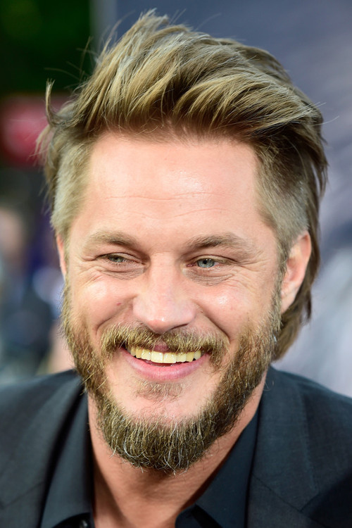 Photo of Travis Fimmel