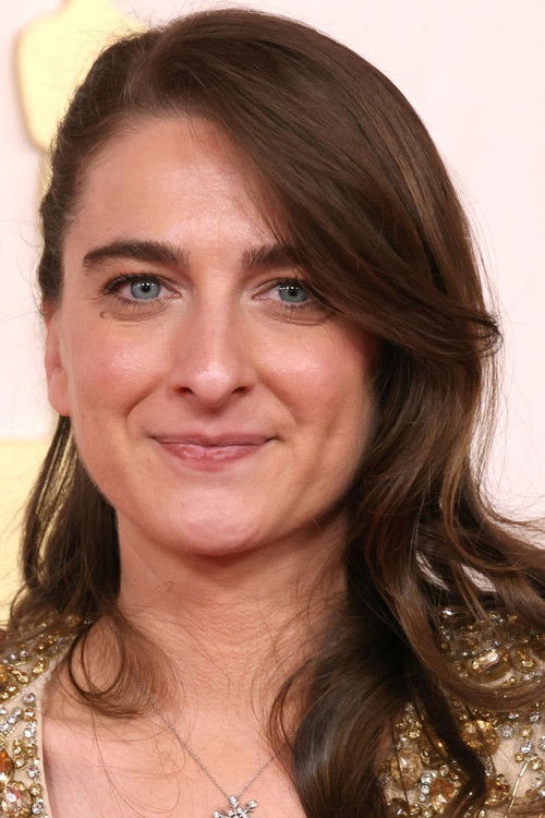 Photo of Sara McFarlane