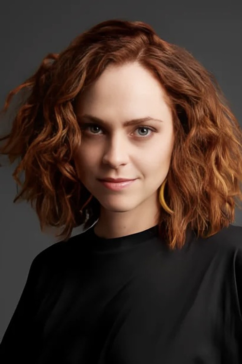 Photo of Fiona Dourif