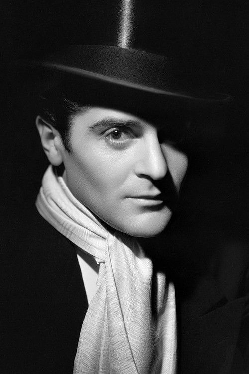 Photo of Francis Lederer