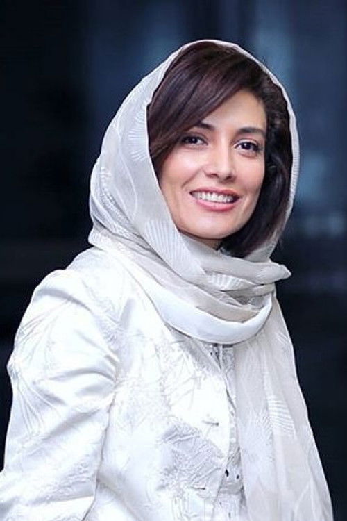 Photo of Leila Zare