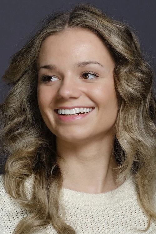 Photo of Sophie Wright