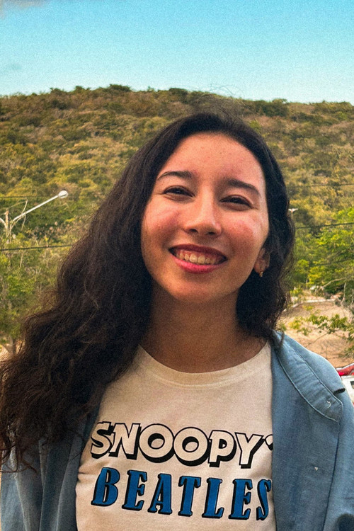 Photo of Lívia de Castro