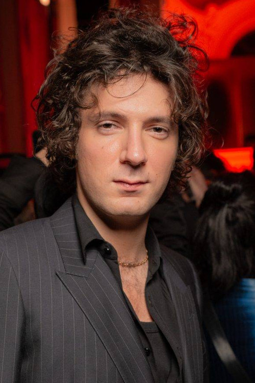 Photo of Vincent Lacoste