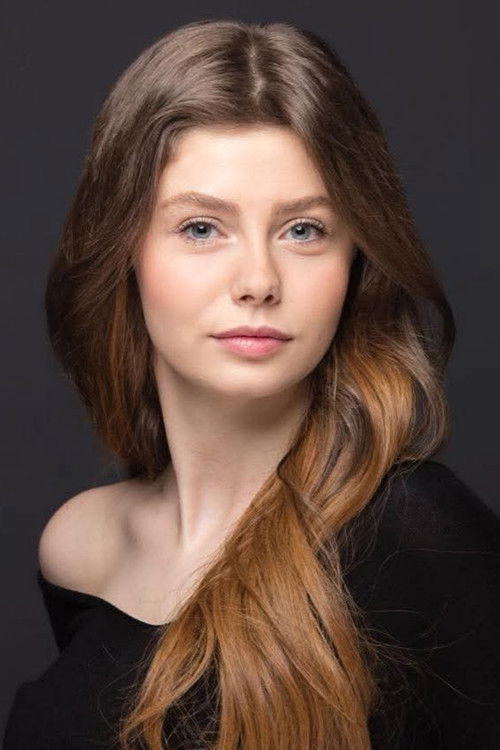 Photo of Aylin Veziroğlu