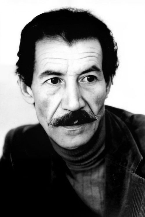 Photo of M'hamed Issiakhem