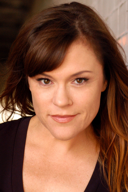 Photo of Christine Elise