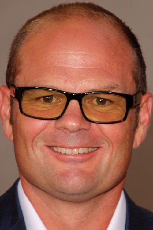 Photo of Chris Bauer