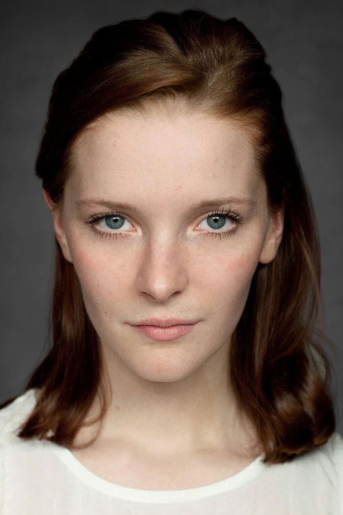 Photo of Morfydd Clark