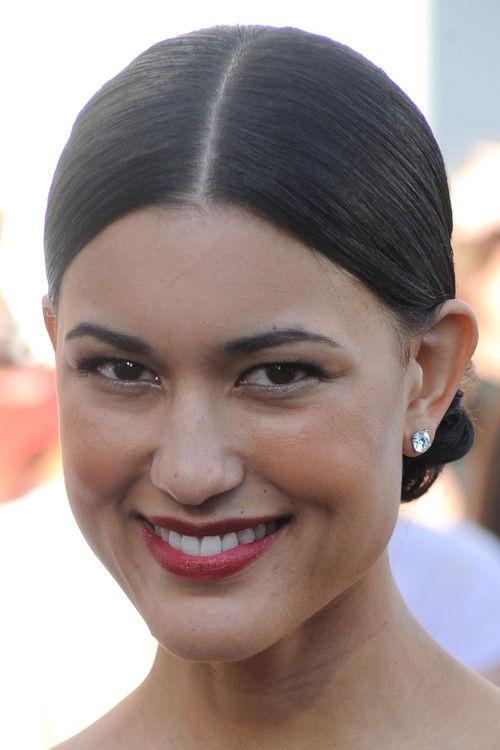 Photo of Julia Jones