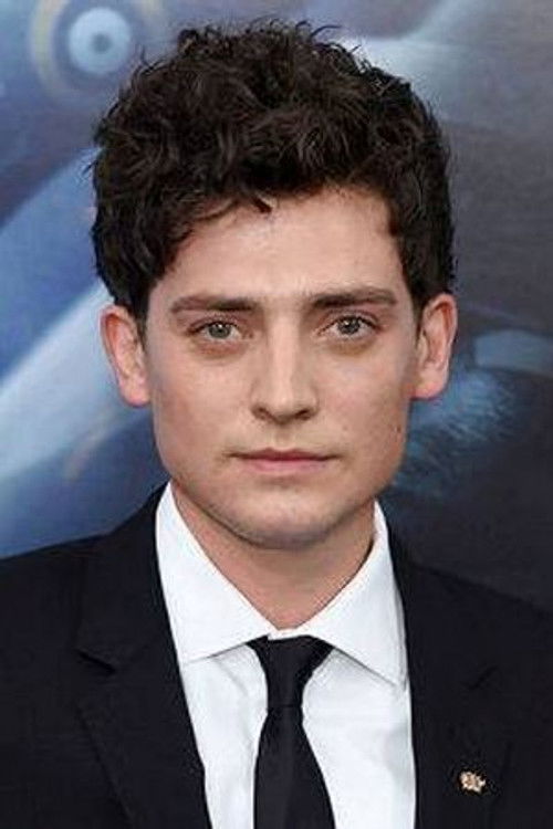 Photo of Aneurin Barnard