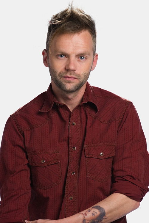 Photo of Esteban Powell