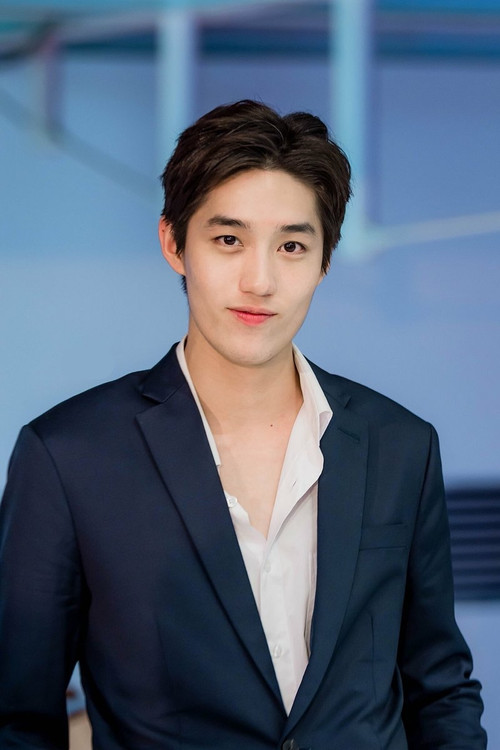 Photo of Thanapob Leeratanakachorn