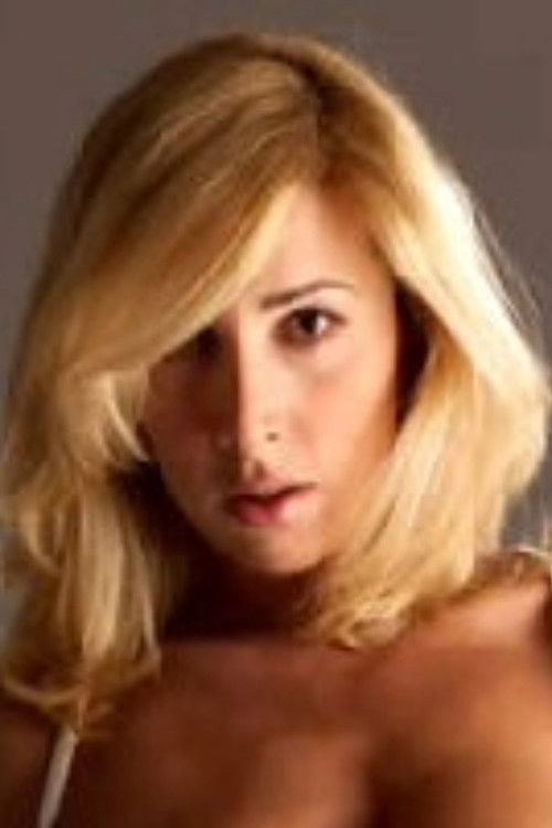 Photo of Roberta Cavalcante