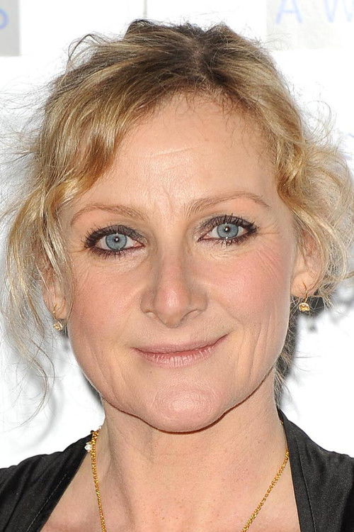 Photo of Lesley Sharp