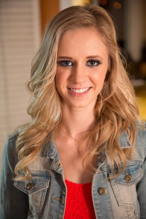 Photo of Rachel James