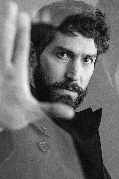 Photo of Benny Ibarra