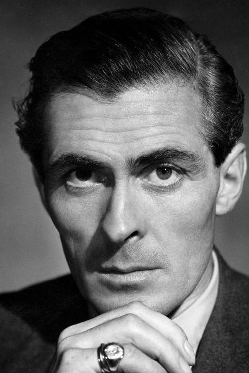 Photo of Edward Underdown