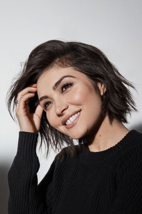 Photo of Daniella Pineda