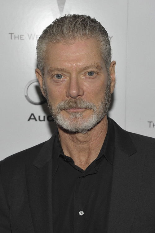 Photo of Stephen Lang