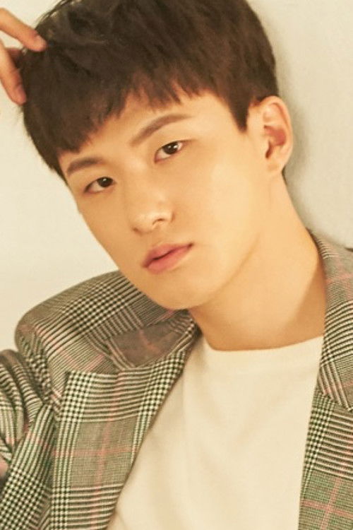 Photo of Shin Seung-ho