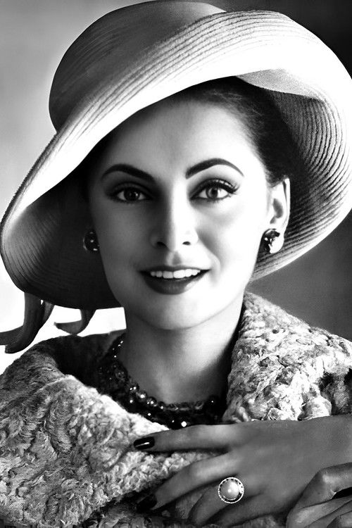 Photo of Ghislaine Arsac