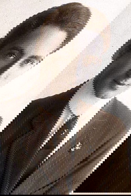 Photo of Harry Bowen