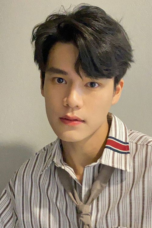 Photo of Kasama Khanjanawattana