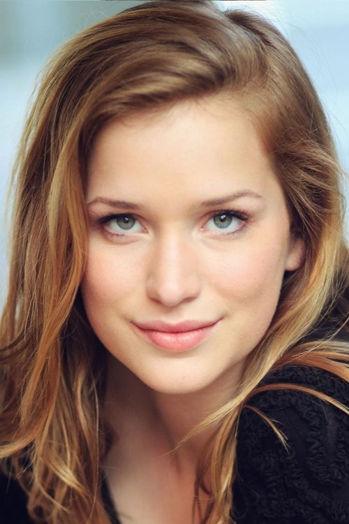Photo of Elizabeth Lail