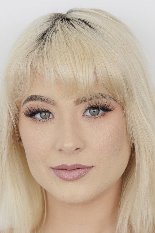 Photo of Jessie Saint