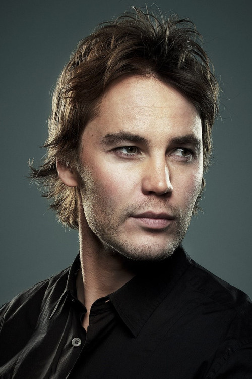 Photo of Taylor Kitsch