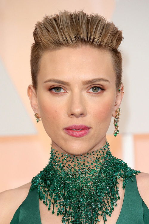 Photo of Scarlett Johansson
