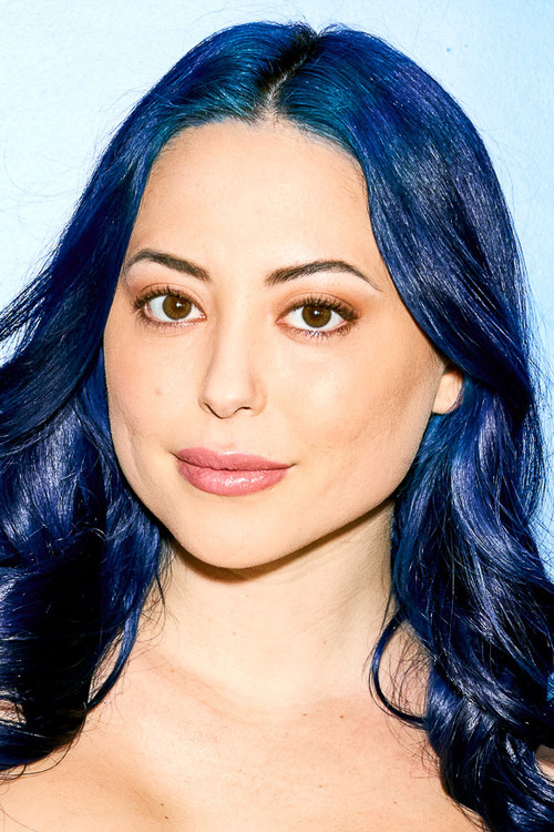 Photo of Eve Marlowe