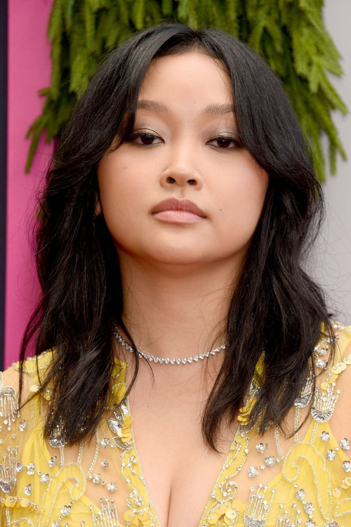 Photo of Lana Condor