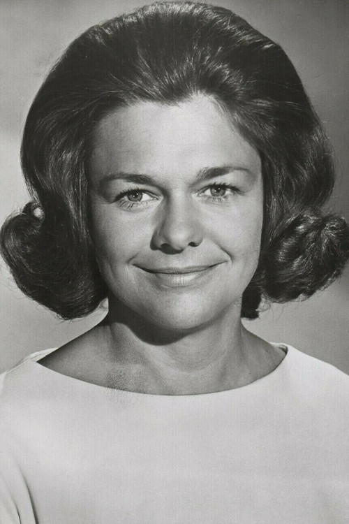 Photo of Estelle Parsons