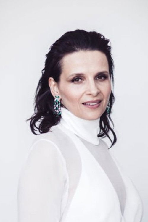 Photo of Juliette Binoche